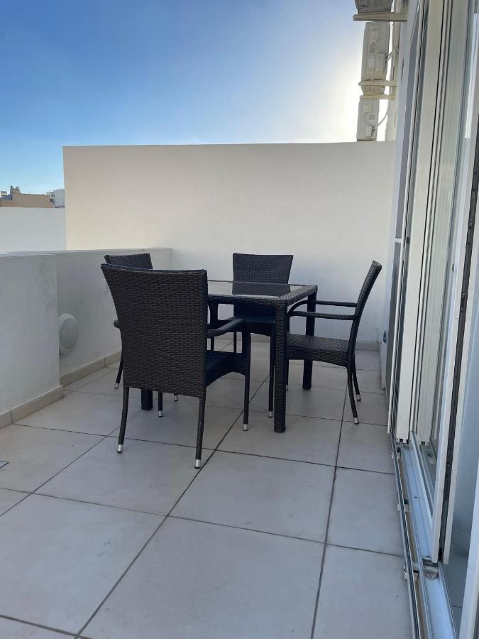 Msida Suites エクステリア 写真