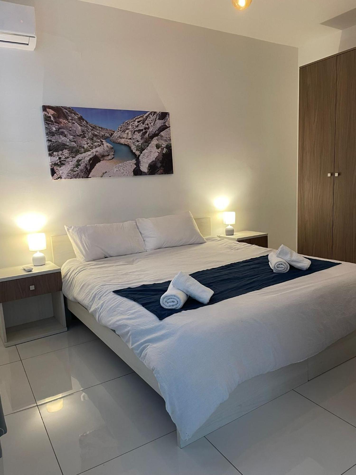 Msida Suites エクステリア 写真
