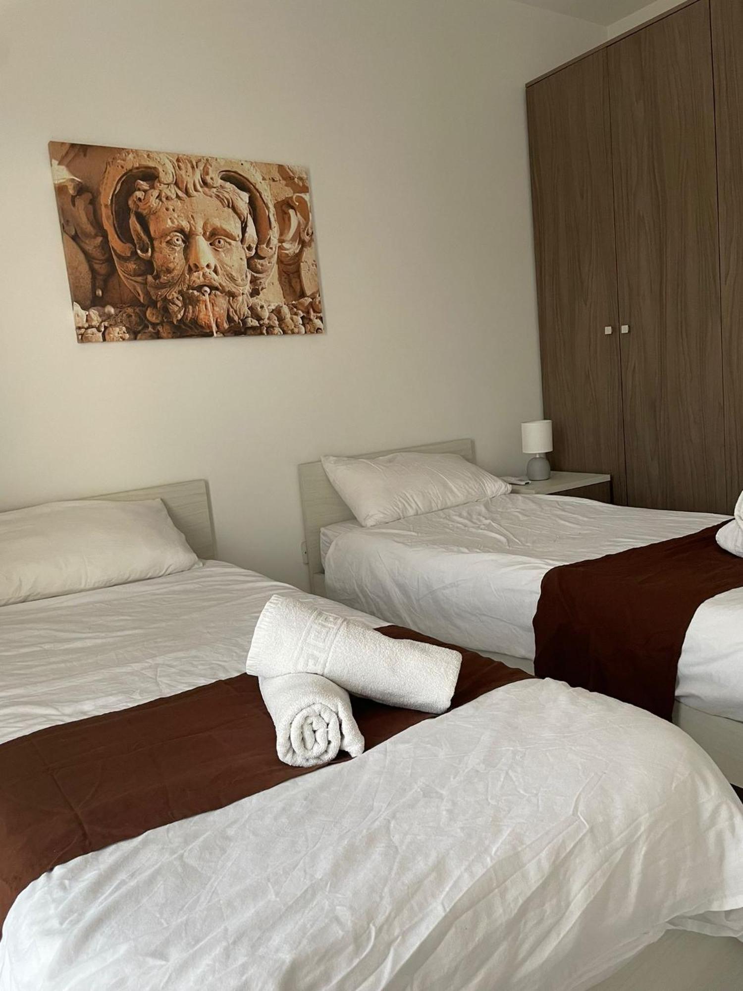 Msida Suites エクステリア 写真