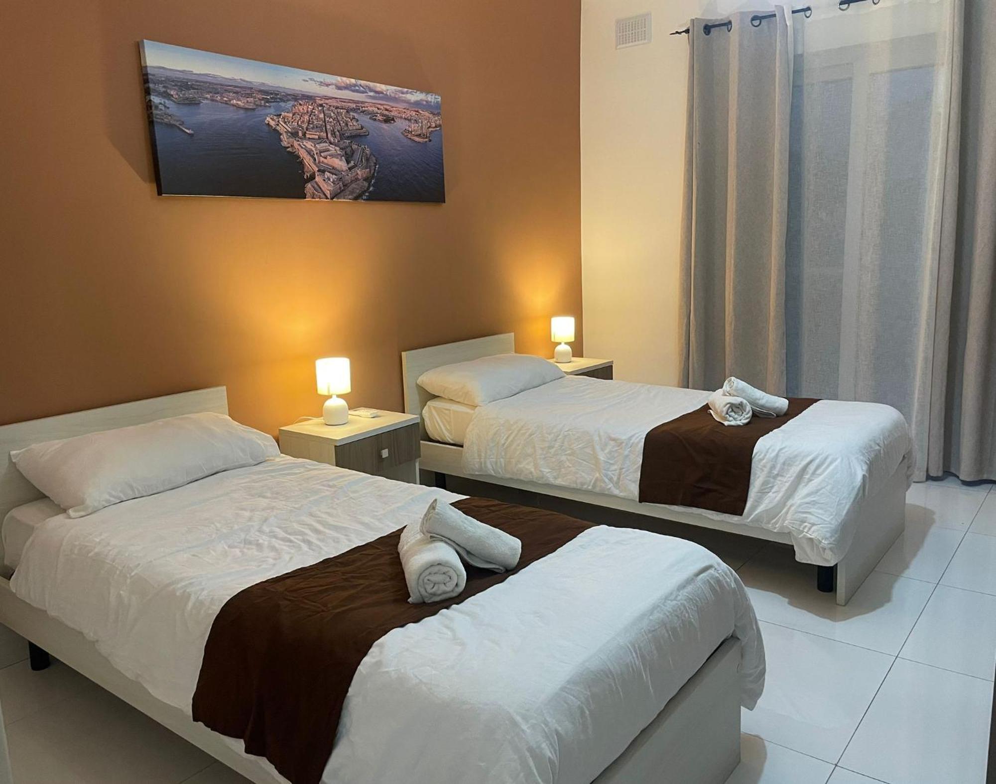 Msida Suites エクステリア 写真