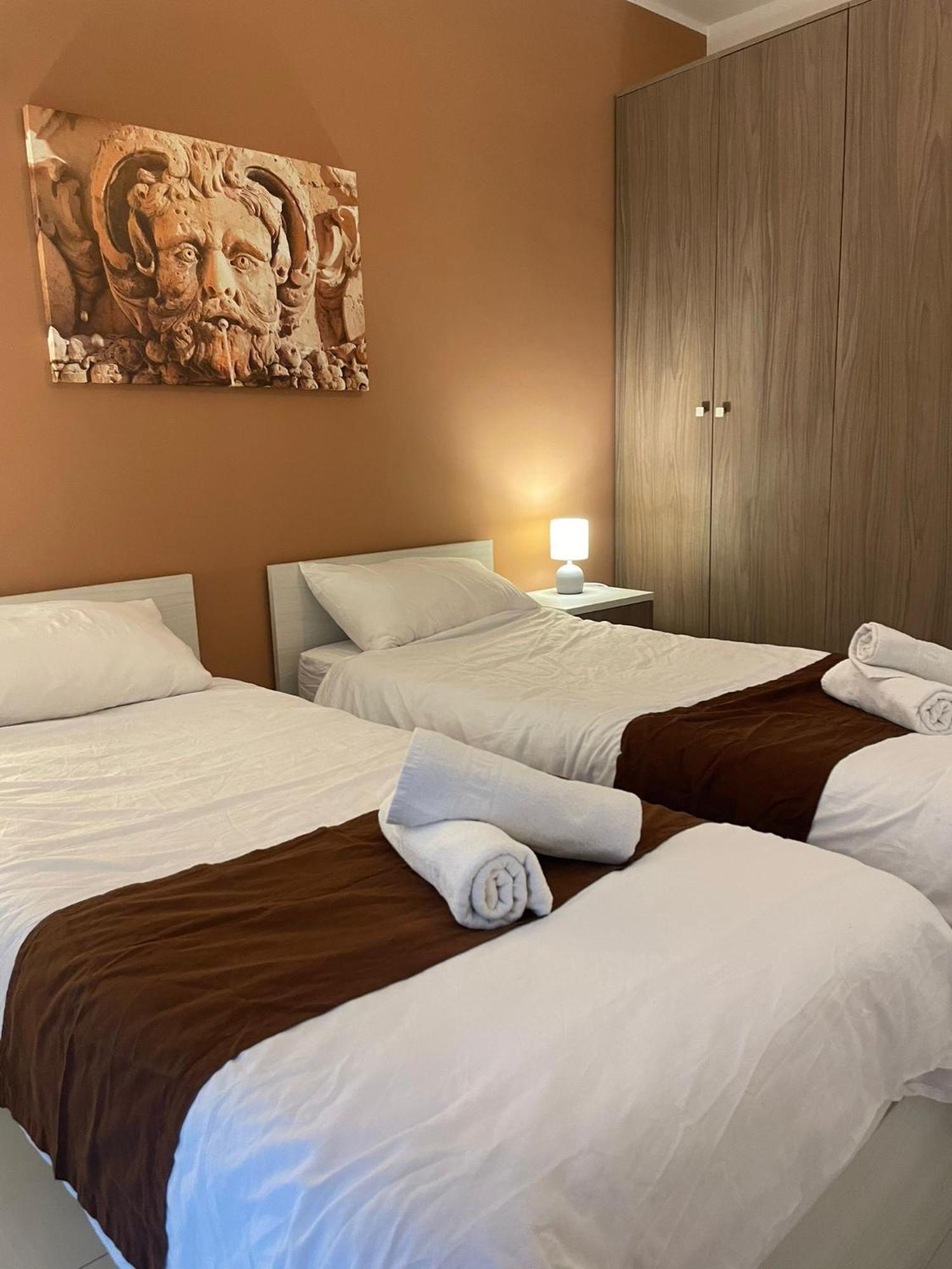 Msida Suites エクステリア 写真